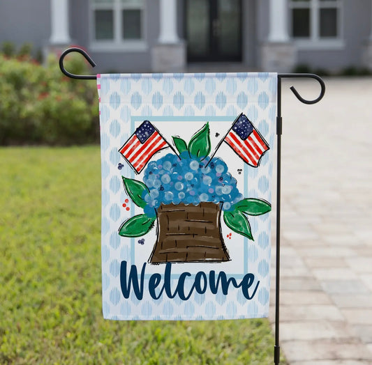 July 4th Garden Flag - Hydrangea Bouquet